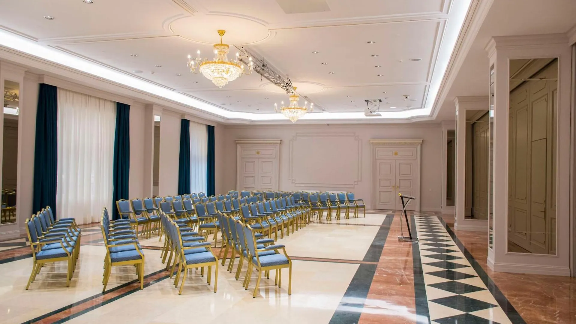 Radisson Hotel Astana  Nur-Sultan (Astana)